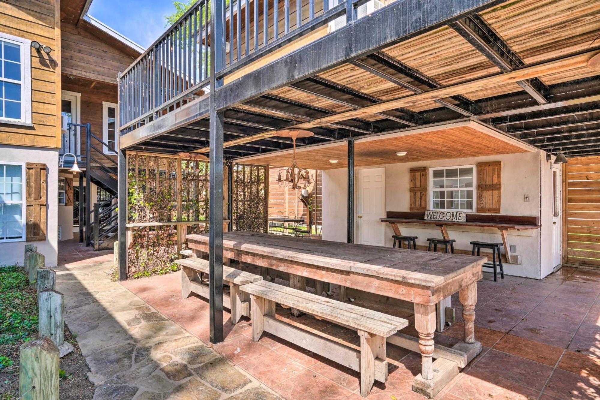 Waterfront Guadalupe River Lodge Home With Dock! Сегин Экстерьер фото